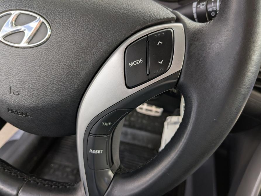 Hyundai Elantra V (MD) Москва  - изображение 21