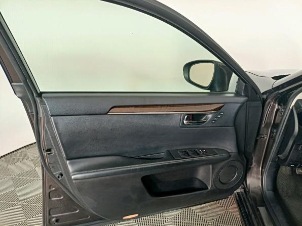 Lexus ES VI с пробегом 2013 года, цена 1 649 000 рублей, 240000 км, седан, Автокод Объявления