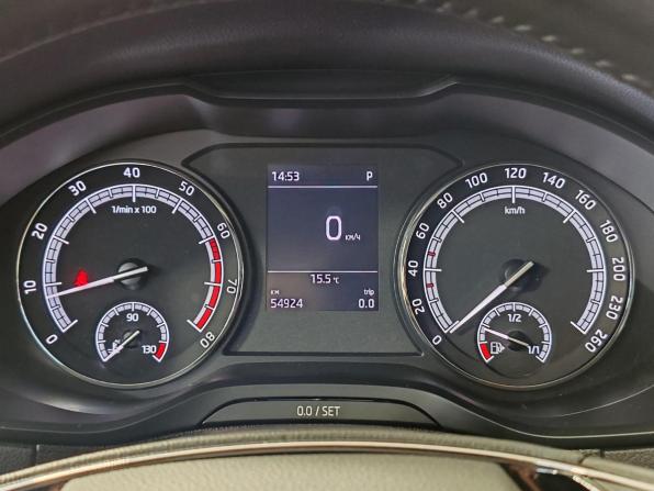 Skoda Karoq I с пробегом 2021 года, цена 2 399 000 рублей, 54923 км, внедорожник, Автокод Объявления
