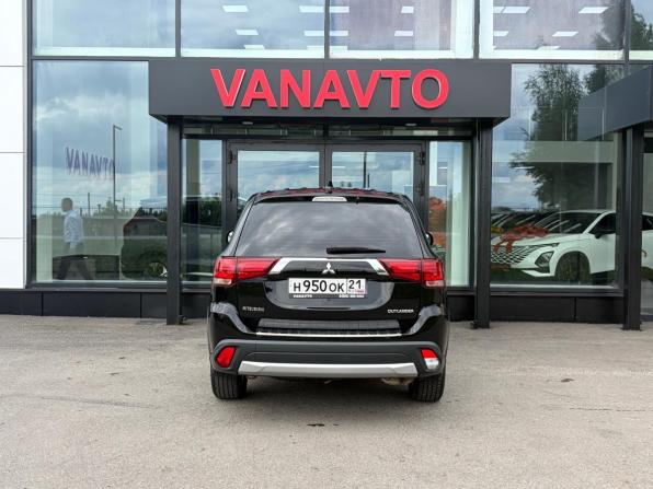 Mitsubishi Outlander III Рестайлинг 2 с пробегом 2017 года, цена 1 865 000 рублей, 155325 км, внедорожник, Автокод Объявления