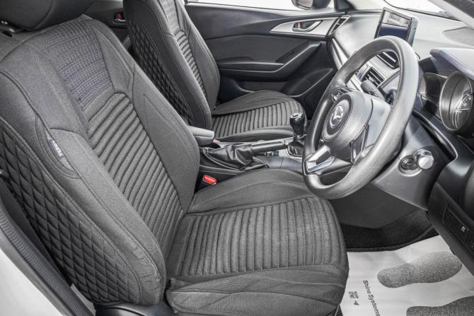 Mazda Axela III Рестайлинг с пробегом 2018 года, цена 1 149 000 рублей, 96000 км, седан, Автокод Объявления
