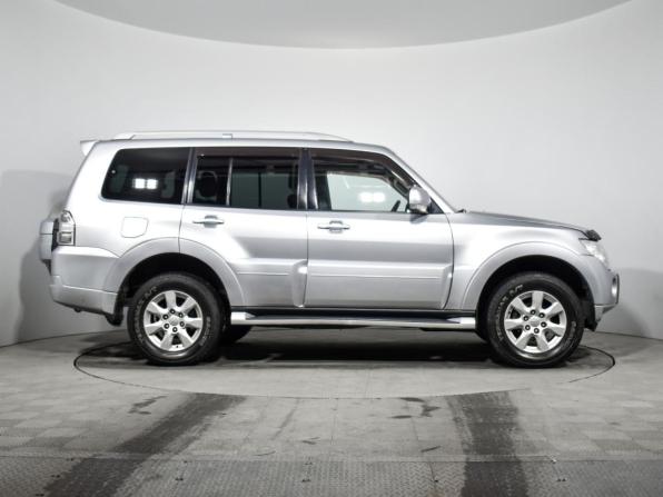 Mitsubishi Pajero IV с пробегом 2011 года, цена 1 459 000 рублей, 221484 км, внедорожник, Автокод Объявления