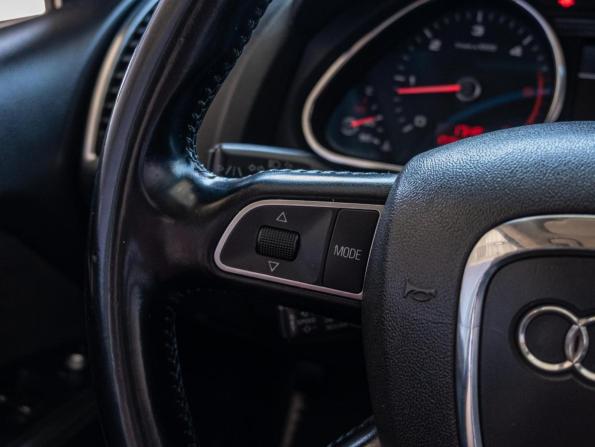 Audi Q7 I (4L) Рестайлинг с пробегом 2010 года, цена 2 890 000 рублей, 301462 км, внедорожник, Автокод Объявления