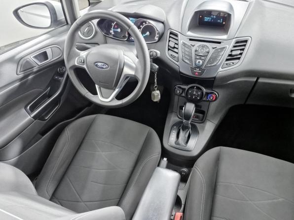 Ford Fiesta Mk6 Рестайлинг с пробегом 2016 года, цена 905 000 рублей, 120542 км, хэтчбек, Автокод Объявления