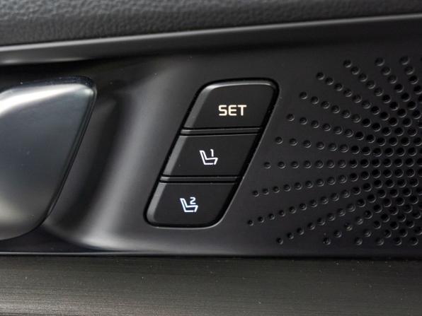 Kia K5 III с пробегом 2021 года, цена 3 180 000 рублей, 65702 км, седан, Автокод Объявления