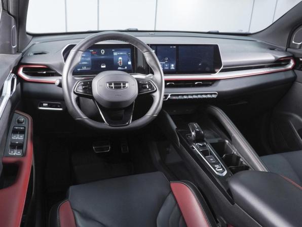 Geely Coolray I Рестайлинг с пробегом 2024 года, цена 2 099 000 рублей, 43943 км, внедорожник, Автокод Объявления