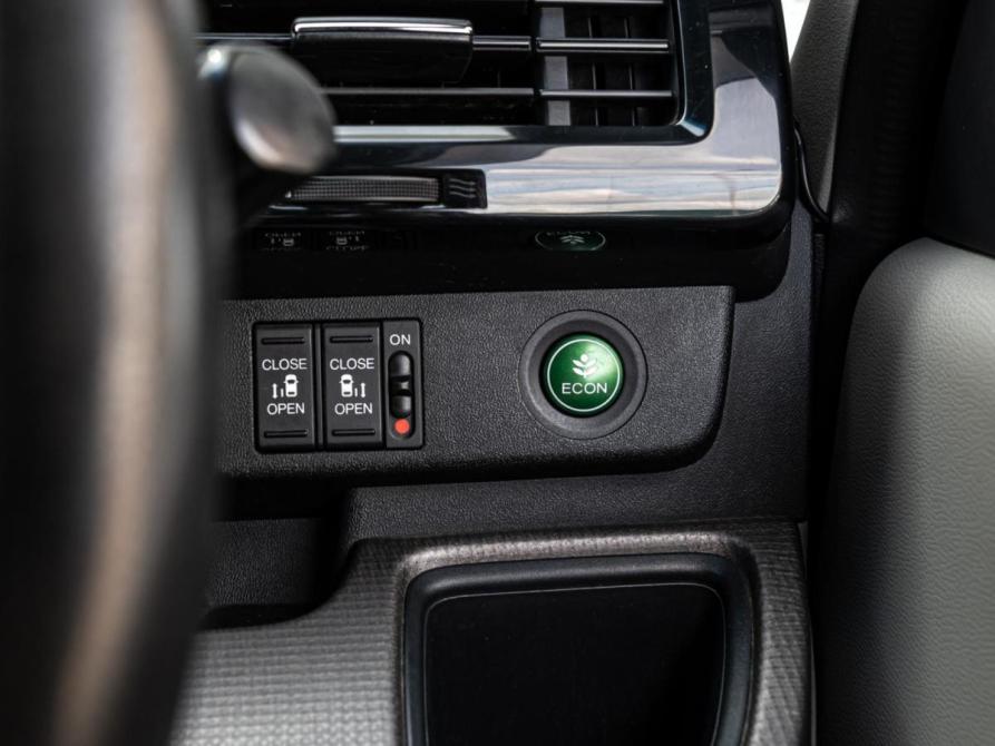 Honda Stepwgn V Краснодар  - изображение 22