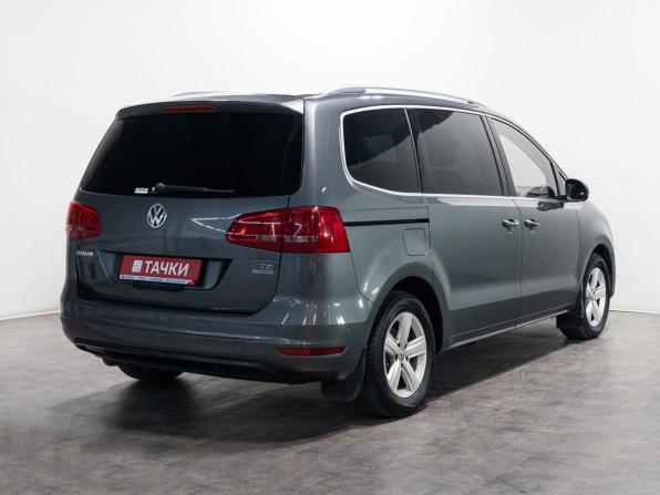 Volkswagen Sharan II с пробегом 2013 года, цена 1 230 000 рублей, 112300 км, минивэн, Автокод Объявления