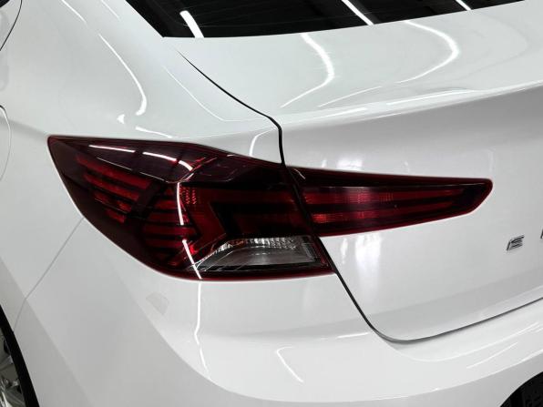 Hyundai Elantra VI (AD) Рестайлинг с пробегом 2018 года, цена 1 399 900 рублей, 50000 км, седан, Автокод Объявления