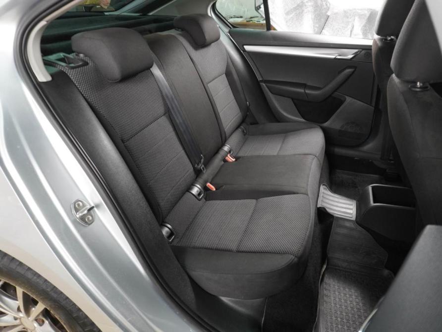 Skoda Octavia III (A7) Воронеж  - изображение 7