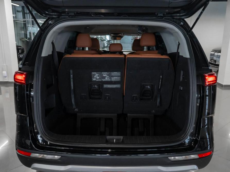 Kia Carnival IV Москва  - изображение 22
