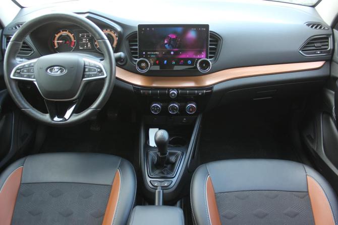 Lada (ВАЗ) Vesta I Рестайлинг (NG) с пробегом 2023 года, цена 1 317 000 рублей, 39723 км, седан, Автокод Объявления
