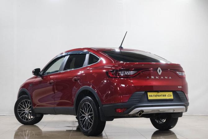 Renault Arkana I с пробегом 2021 года, цена 2 049 000 рублей, 32000 км, внедорожник, Автокод Объявления