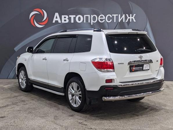 Toyota Highlander II (XU40) Рестайлинг с пробегом 2012 года, цена 1 945 000 рублей, 247036 км, внедорожник, Автокод Объявления
