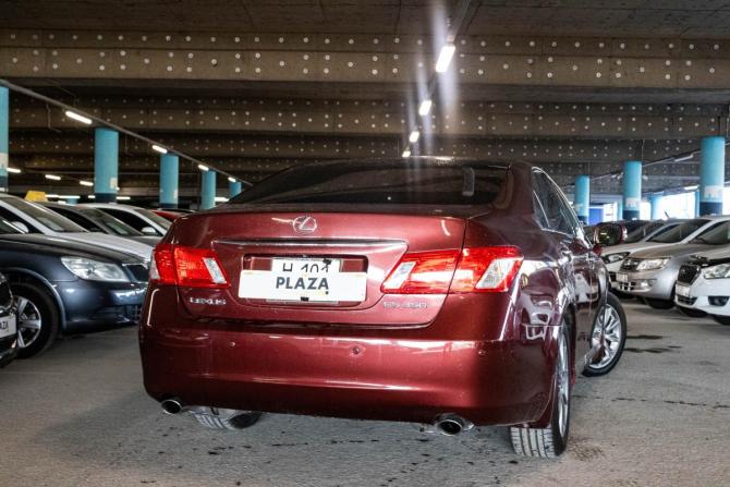 Lexus ES V Рестайлинг с пробегом 2010 года, цена 1 249 000 рублей, 221915 км, седан, Автокод Объявления