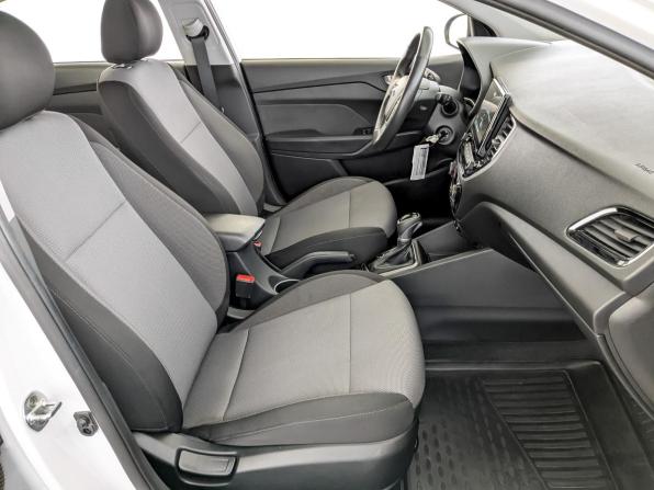 Hyundai Solaris II Рестайлинг с пробегом 2021 года, цена 1 595 000 рублей, 82735 км, седан, Автокод Объявления
