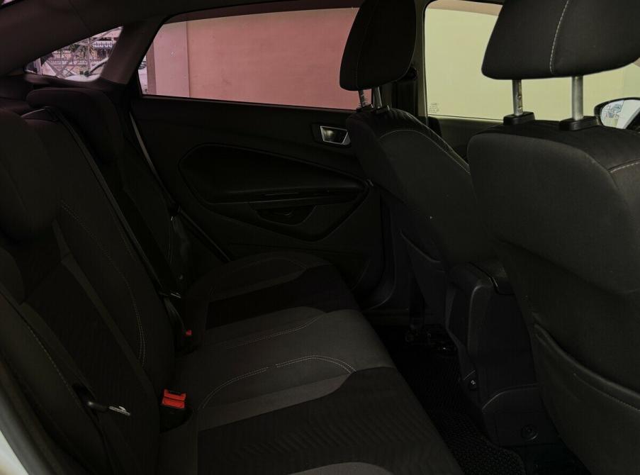 Ford Fiesta Mk6 Рестайлинг Москва  - изображение 13