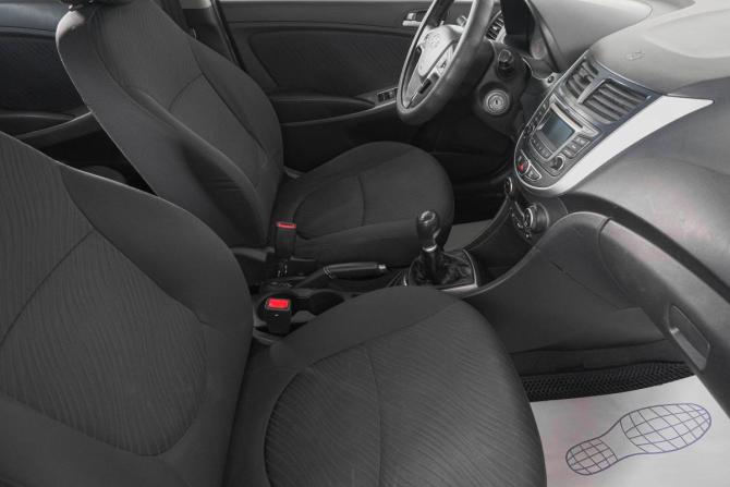 Hyundai Solaris I Рестайлинг с пробегом 2014 года, цена 699 000 рублей, 320000 км, седан, Автокод Объявления