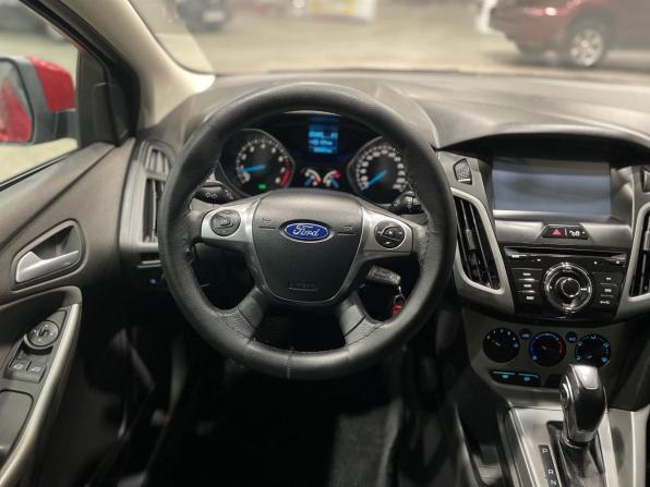 Ford Focus III с пробегом 2013 года, цена 680 000 рублей, 155500 км, седан, Автокод Объявления