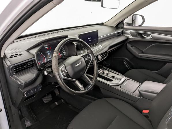 Haval Jolion I с пробегом 2023 года, цена 1 350 000 рублей, 182873 км, внедорожник, Автокод Объявления