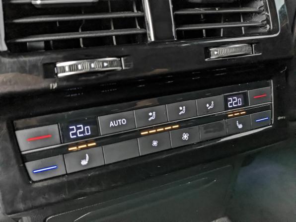 Volkswagen Touareg III с пробегом 2019 года, цена 4 660 000 рублей, 116724 км, внедорожник, Автокод Объявления