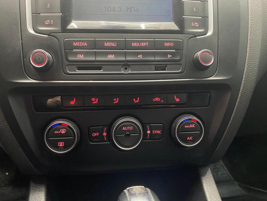 Volkswagen Jetta VI Рестайлинг Альметьевск  - изображение 22