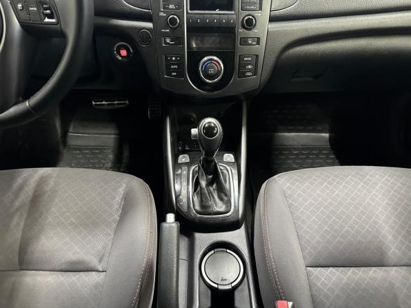 Kia Cerato II с пробегом 2012 года, цена 849 000 рублей, 165229 км, седан, Автокод Объявления