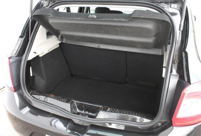Renault Sandero I с пробегом 2014 года, цена 720 000 рублей, 82443 км, хэтчбек, Автокод Объявления