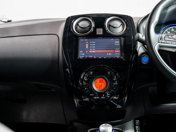 Nissan Note II Рестайлинг с пробегом 2019 года, цена 1 350 000 рублей, 105000 км, хэтчбек, Автокод Объявления