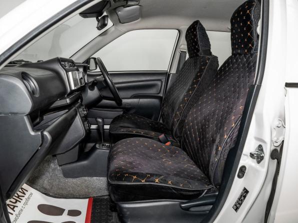 Toyota Probox I Рестайлинг с пробегом 2018 года, цена 890 500 рублей, 110131 км, универсал, Автокод Объявления