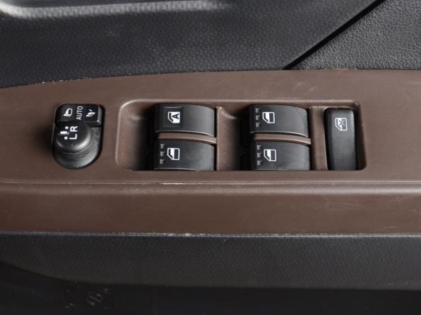 Toyota Roomy I с пробегом 2020 года, цена 939 995 рублей, 69006 км, микровэн, Автокод Объявления