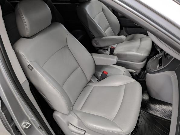 Hyundai Grand Starex I Рестайлинг с пробегом 2017 года, цена 2 475 000 рублей, 98892 км, минивэн, Автокод Объявления