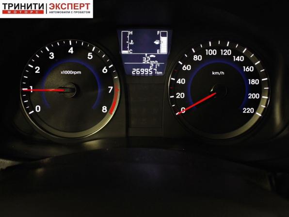Hyundai Solaris I Рестайлинг с пробегом 2016 года, цена 767 000 рублей, 269951 км, седан, Автокод Объявления