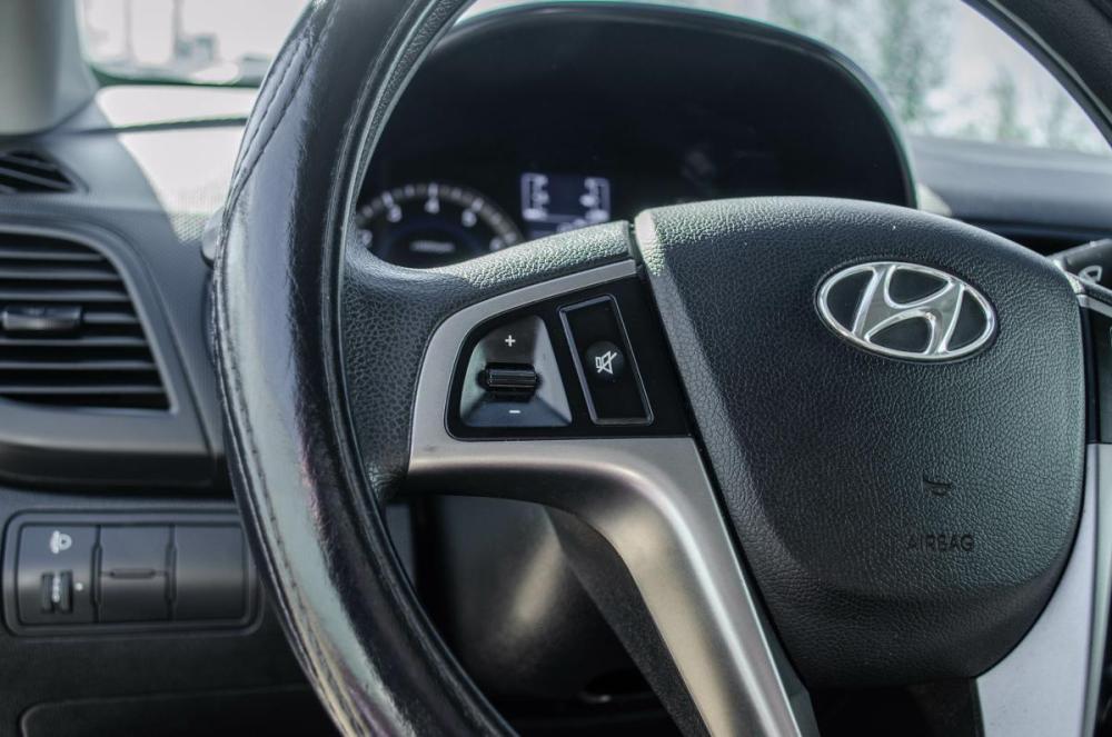 Hyundai Solaris I Рестайлинг Курган  - изображение 8