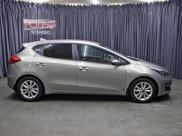 Kia Ceed II Рестайлинг с пробегом 2017 года, цена 1 237 500 рублей, 195035 км, хэтчбек, Автокод Объявления