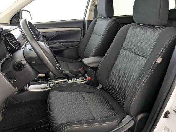 Mitsubishi Outlander III Рестайлинг 2 с пробегом 2018 года, цена 2 150 000 рублей, 93605 км, внедорожник, Автокод Объявления