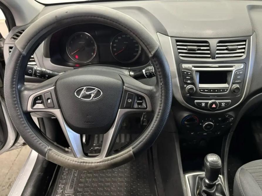Hyundai Solaris I Рестайлинг Саратов  - изображение 10