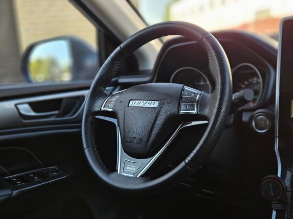 Haval M6 II с пробегом 2023 года, цена 1 790 000 рублей, 40000 км, внедорожник, Автокод Объявления