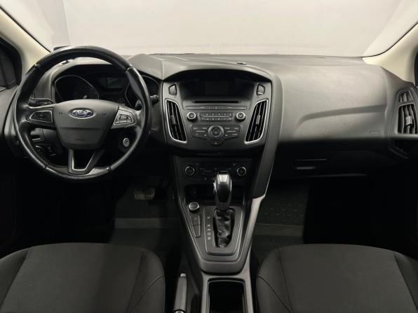 Ford Focus III Рестайлинг с пробегом 2017 года, цена 955 000 рублей, 168078 км, хэтчбек, Автокод Объявления