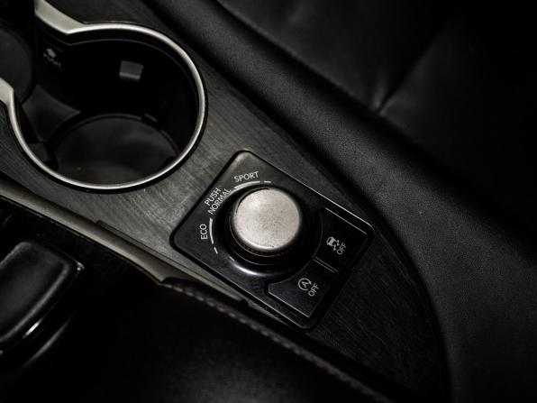 Lexus RX IV Рестайлинг с пробегом 2019 года, цена 4 630 000 рублей, 90885 км, внедорожник, Автокод Объявления