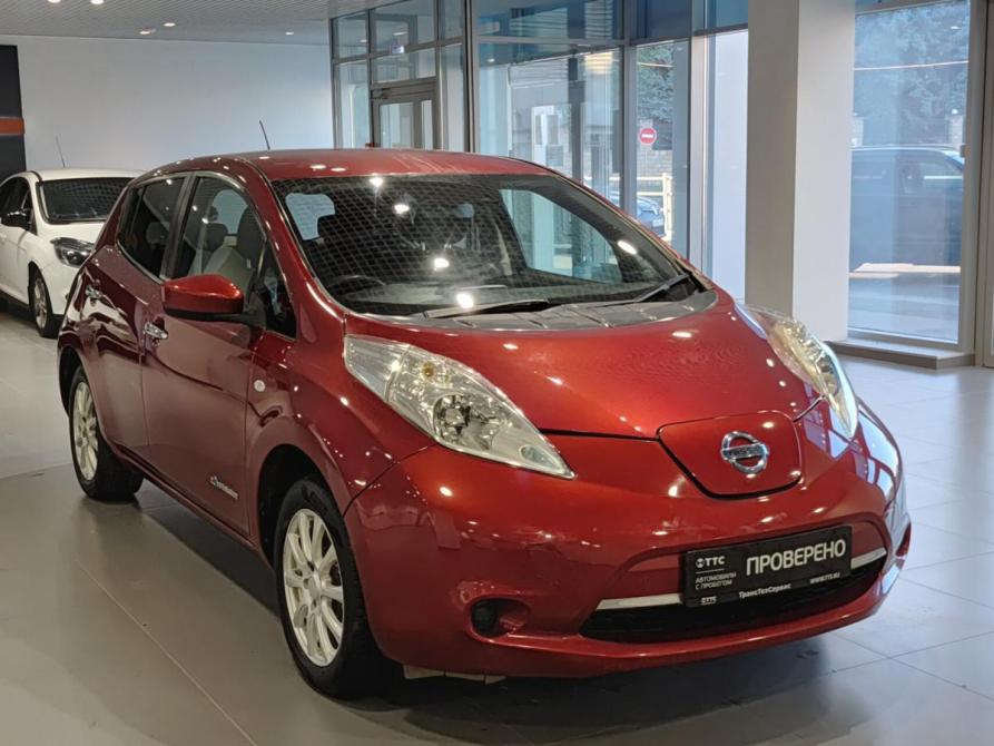 Nissan Leaf I (ZE0/AZE0) Казань  - изображение 3