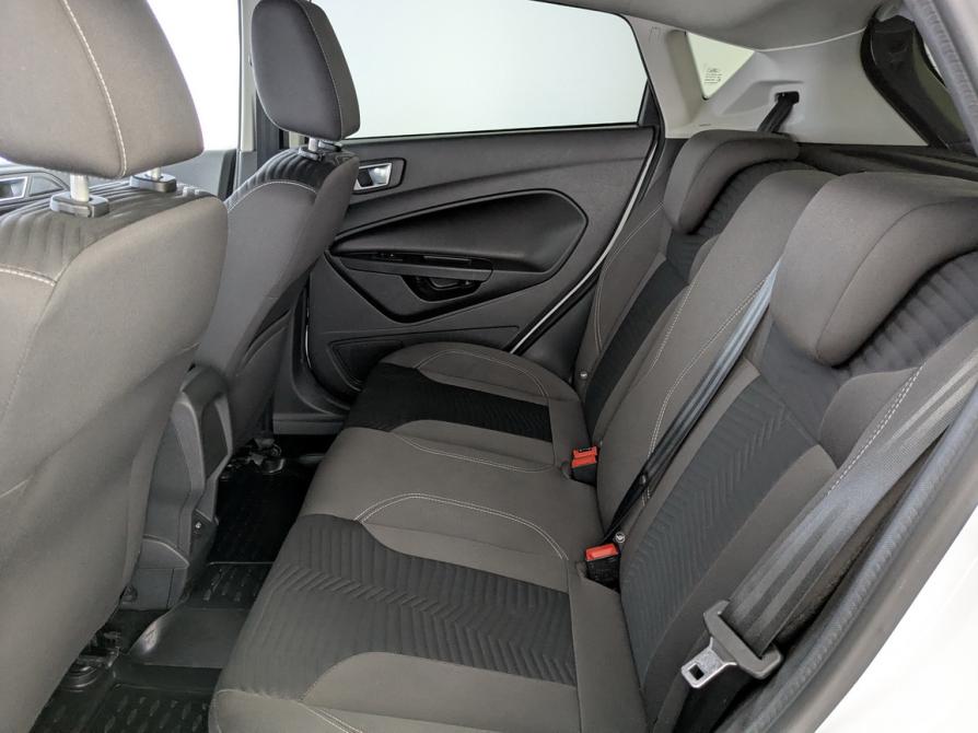 Ford Fiesta Mk6 Рестайлинг Москва  - изображение 12