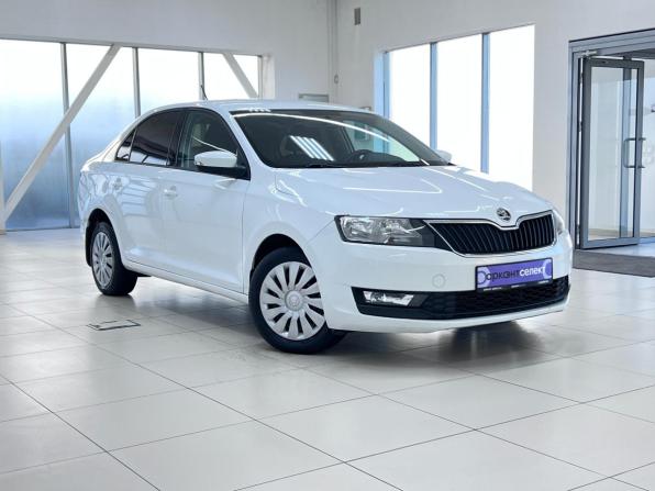 Skoda Rapid I Рестайлинг с пробегом 2019 года, цена 1 290 000 рублей, 108000 км, лифтбек, Автокод Объявления
