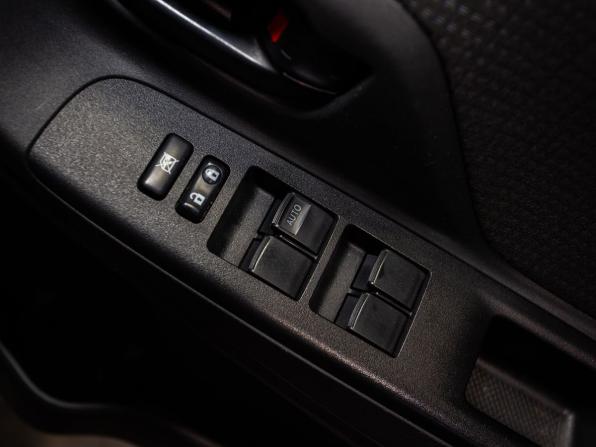 Toyota Vitz III (XP130) Рестайлинг 2 с пробегом 2018 года, цена 945 000 рублей, 90436 км, хэтчбек, Автокод Объявления