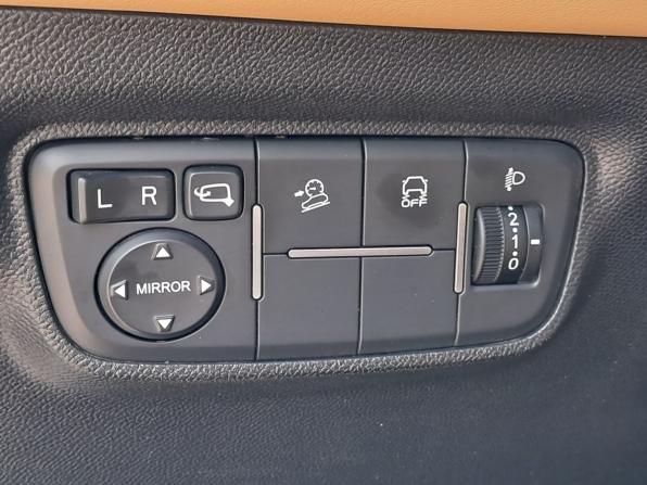 Changan Hunter Plus с пробегом 2024 года, цена 2 150 000 рублей, 127050 км, offers.body_type.unknown, Автокод Объявления