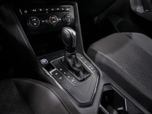 Volkswagen Tiguan II с пробегом 2020 года, цена 2 788 000 рублей, 83242 км, внедорожник, Автокод Объявления