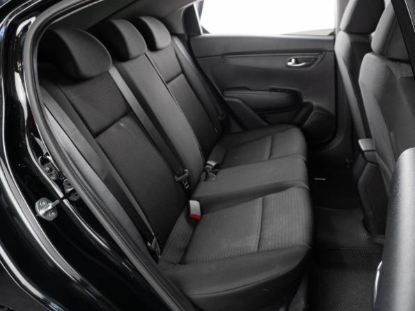 Kia Rio IV Рестайлинг с пробегом 2021 года, цена 1 599 000 рублей, 82863 км, седан, Автокод Объявления