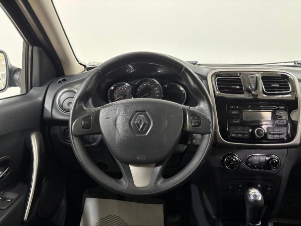 Renault Sandero II с пробегом 2016 года, цена 800 000 рублей, 179036 км, хэтчбек, Автокод Объявления