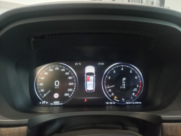 Volvo V90 Cross Country I Рестайлинг с пробегом 2020 года, цена 4 592 000 рублей, 44840 км, универсал, Автокод Объявления