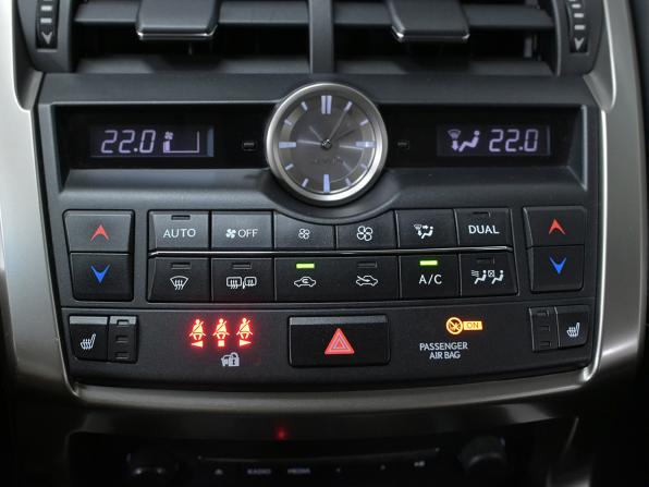 Lexus NX I с пробегом 2016 года, цена 2 290 000 рублей, 200000 км, внедорожник, Автокод Объявления